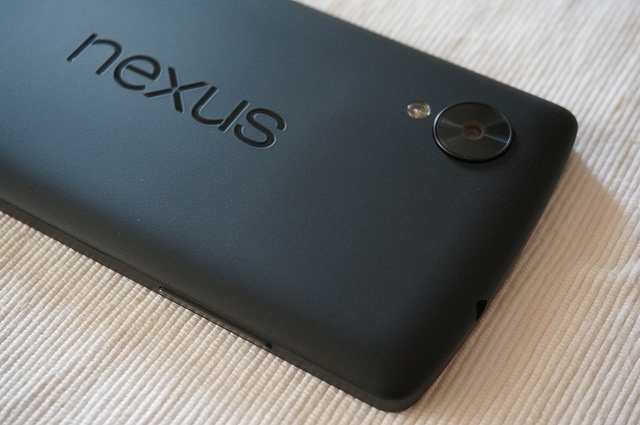 Wieder zu haben bei Google Play - Das Nexus 5 - © johnkarakatsanis auf Flickr